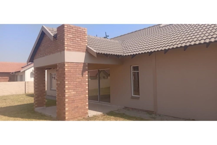 3 Bedroom Property for Sale in Waterkloof Hill Estate North West